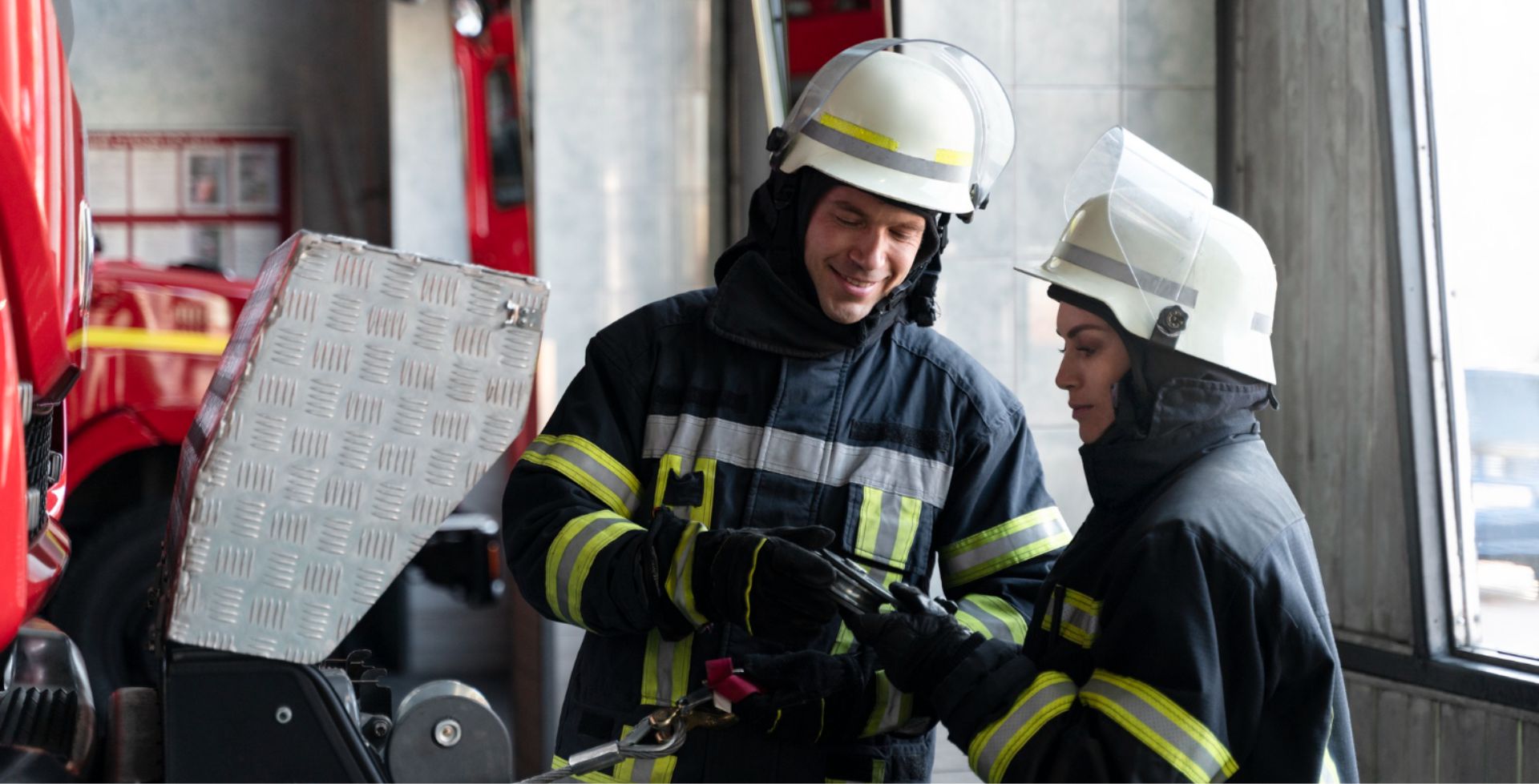 fire-and-rescue-training-programs-dubai-abu-dhabi
